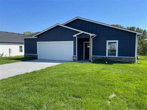 1330 E Skyview Dr El Dorado Ks 67042 32 Photos Movoto