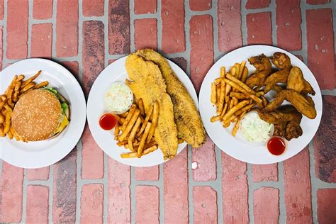 Al S Fish Chicken Delivery Menu Order Online 1860 Centre Ave