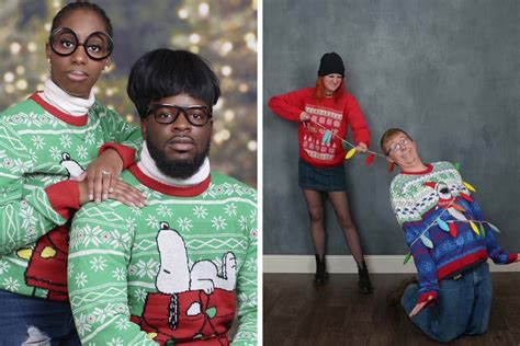 Awkward Holiday Photo Trend At Jcpenney Is Going Viral Awkward Holiday Photo Trend At Jcpenney Is Going Viral