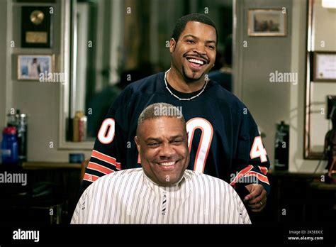Barbershop 2 Back In Business Ice Cube 2004 Stock Photo Alamy Barbershop 2 Back In Business Ice Cube 2004 Stock Photo Alamy